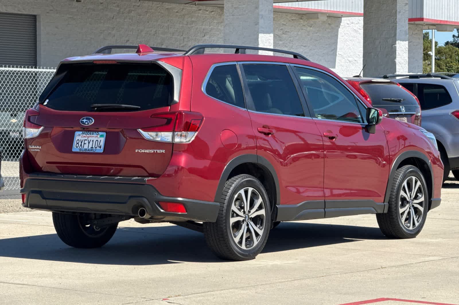 Used 2021 Subaru Forester Limited w/ Popular Package #3 AWD/4WD image 3