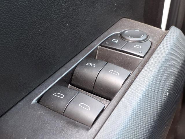 Certified 2026 GMC Canyon Elevation w/ Convenience Package image 16