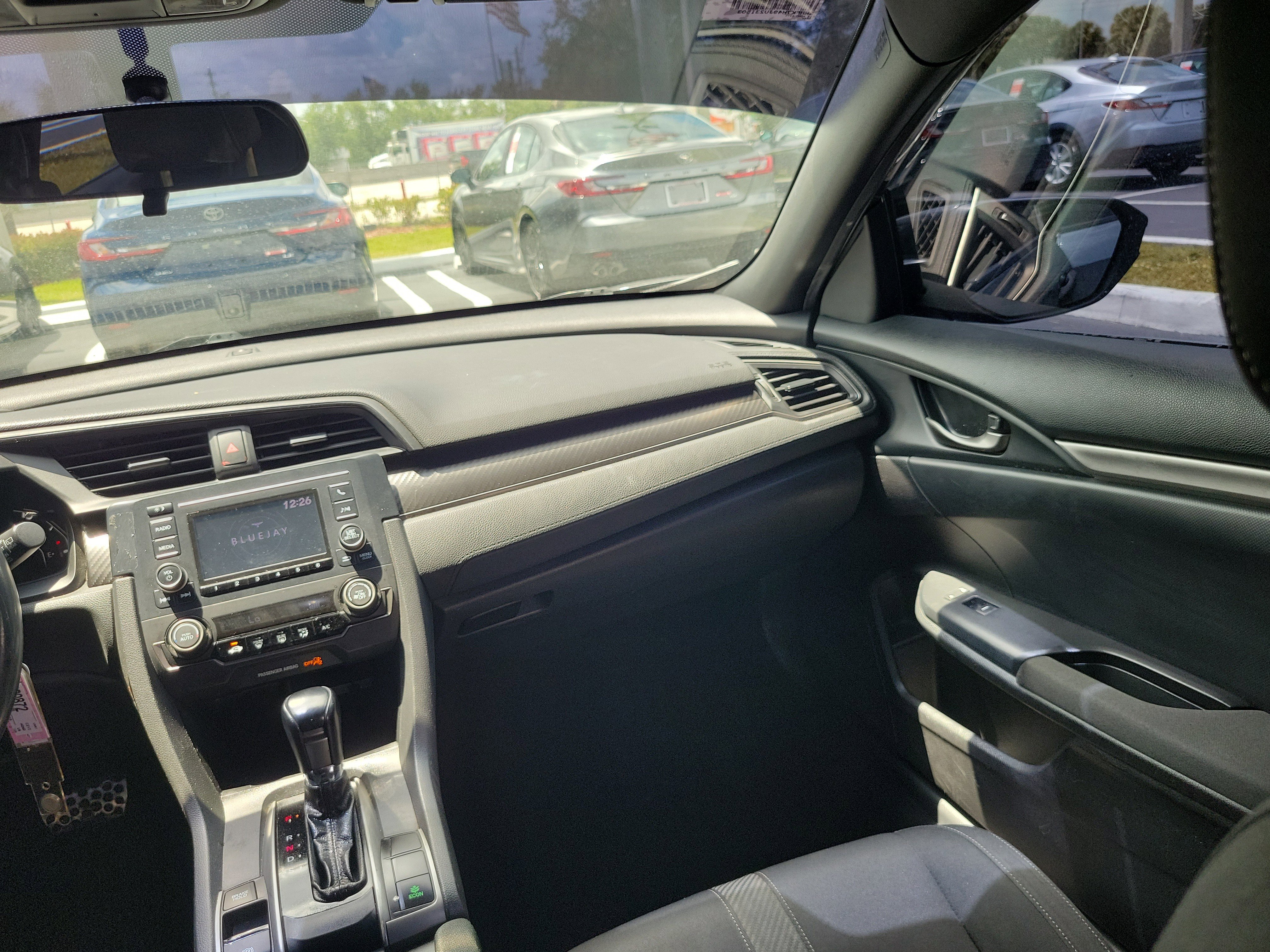 Used 2018 Honda Civic Sport image 17