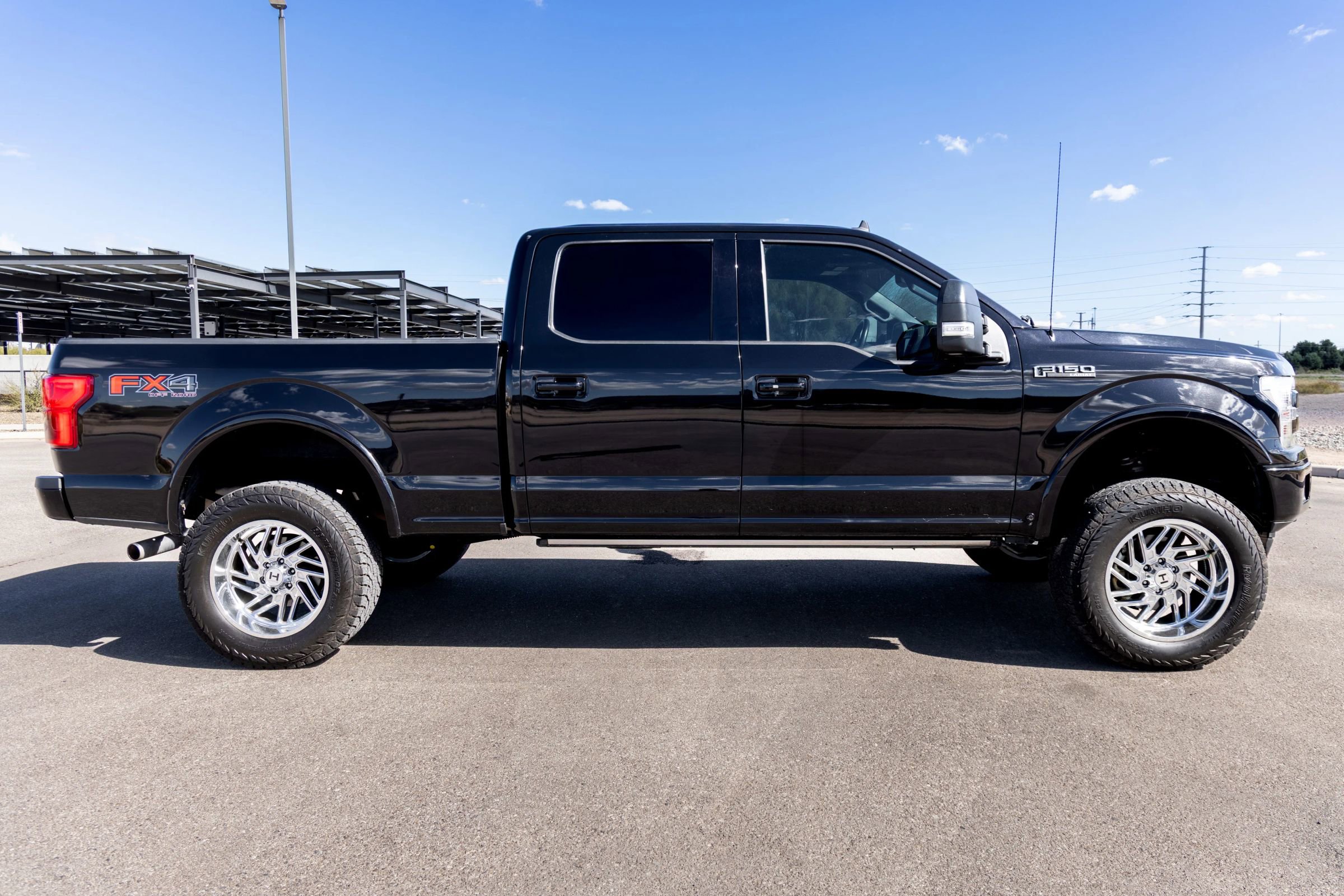 Used 2020 Ford F150 Lariat w/ Equipment Group 502A Luxury image 7