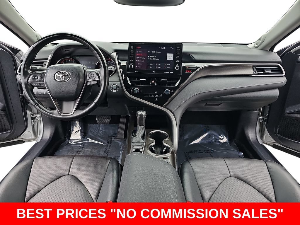 Used 2023 Toyota Camry XSE w/ Navigation Package FWD image 9