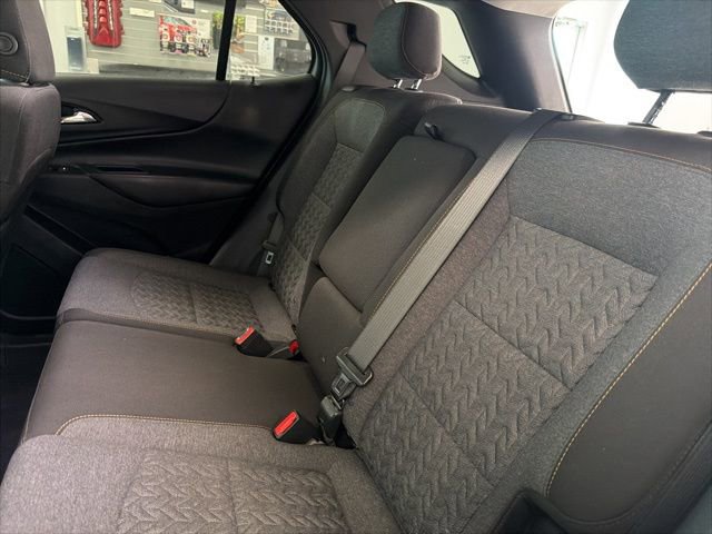 Used 2023 Chevrolet Equinox LT image 24