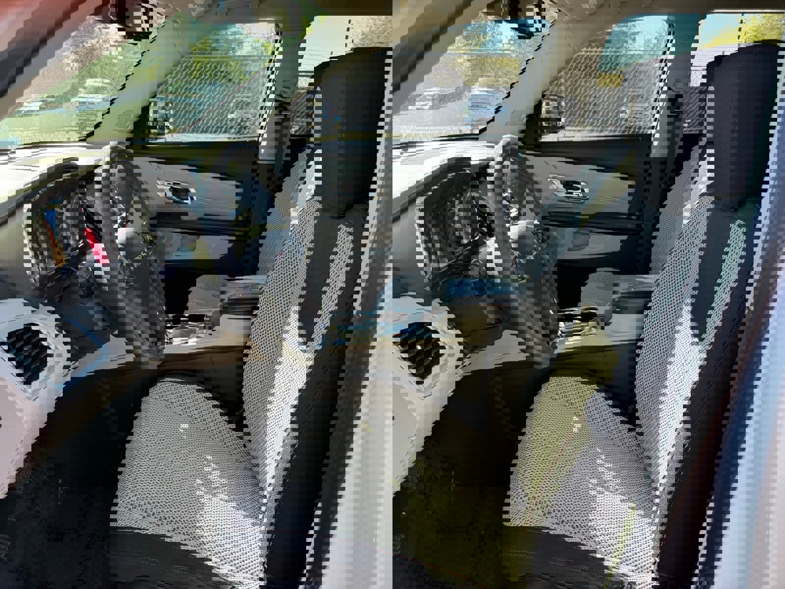 Used 2017 GMC Terrain SLE image 13