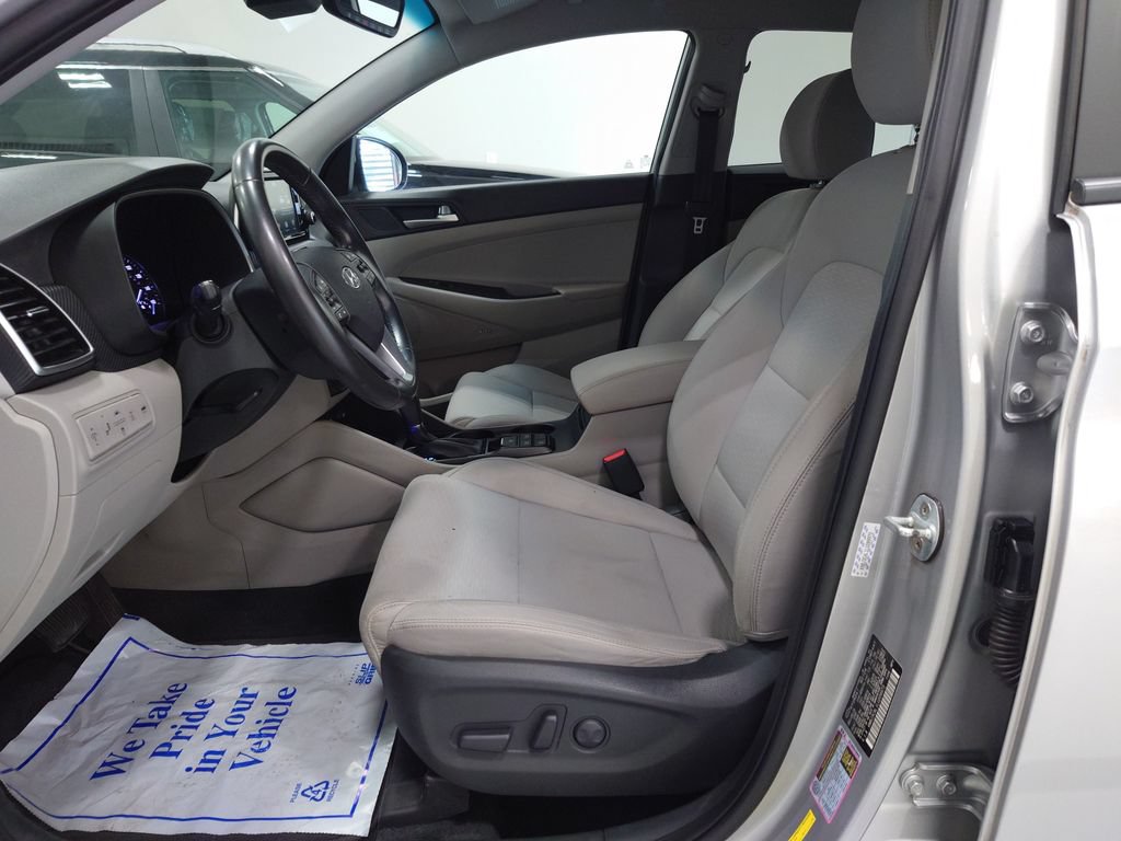 Used 2020 Hyundai Tucson Sport w/ Cargo Package AWD/4WD image 10