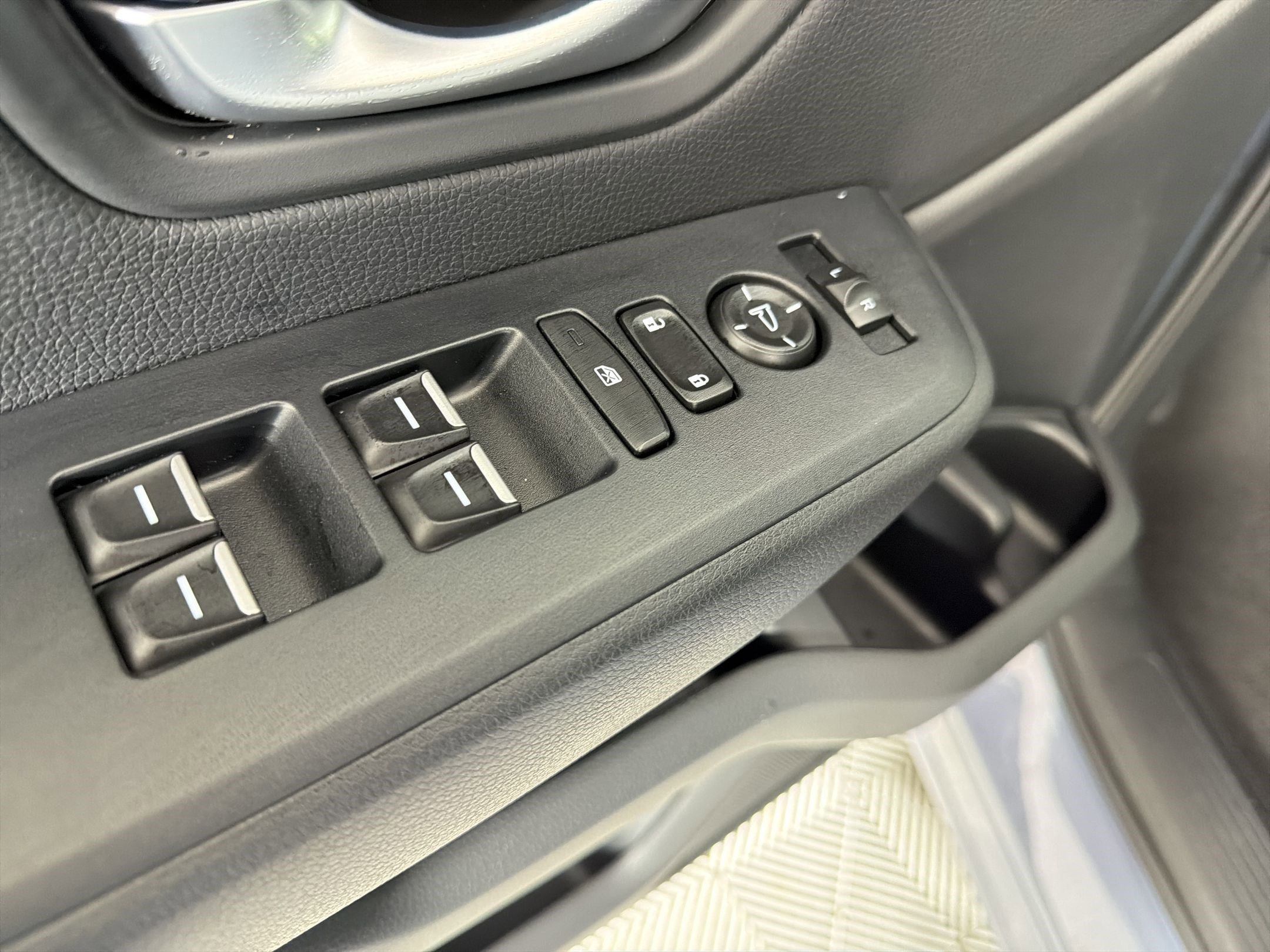 New 2026 Honda Pilot Sport image 20
