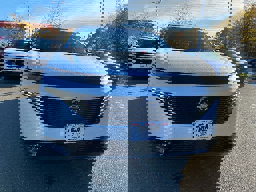 New 2026 Nissan Murano Platinum image 2