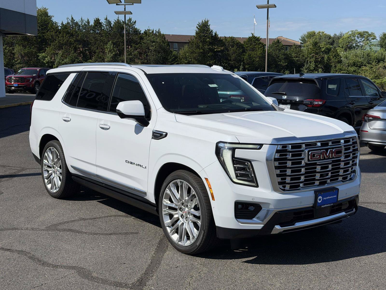 New 2026 GMC Yukon Denali w/ Denali Reserve Package