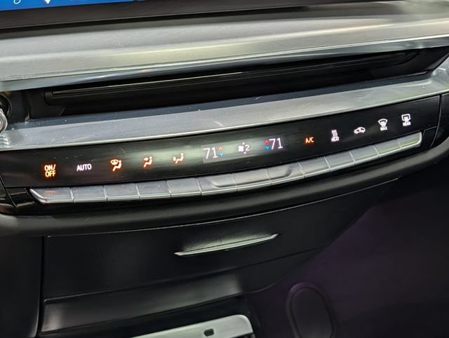 Certified 2024 Cadillac Lyriq Luxury AWD/4WD image 26