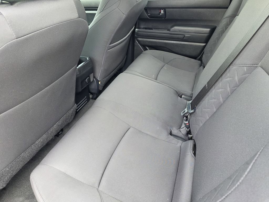 Used 2024 Toyota Tacoma TRD Off-Road image 19