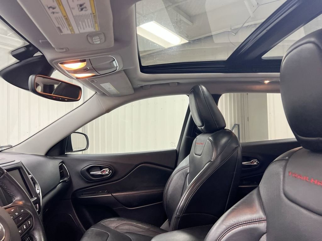 Used 2021 Jeep Cherokee Trailhawk w/ Sun, Sound & Nav Group image 20