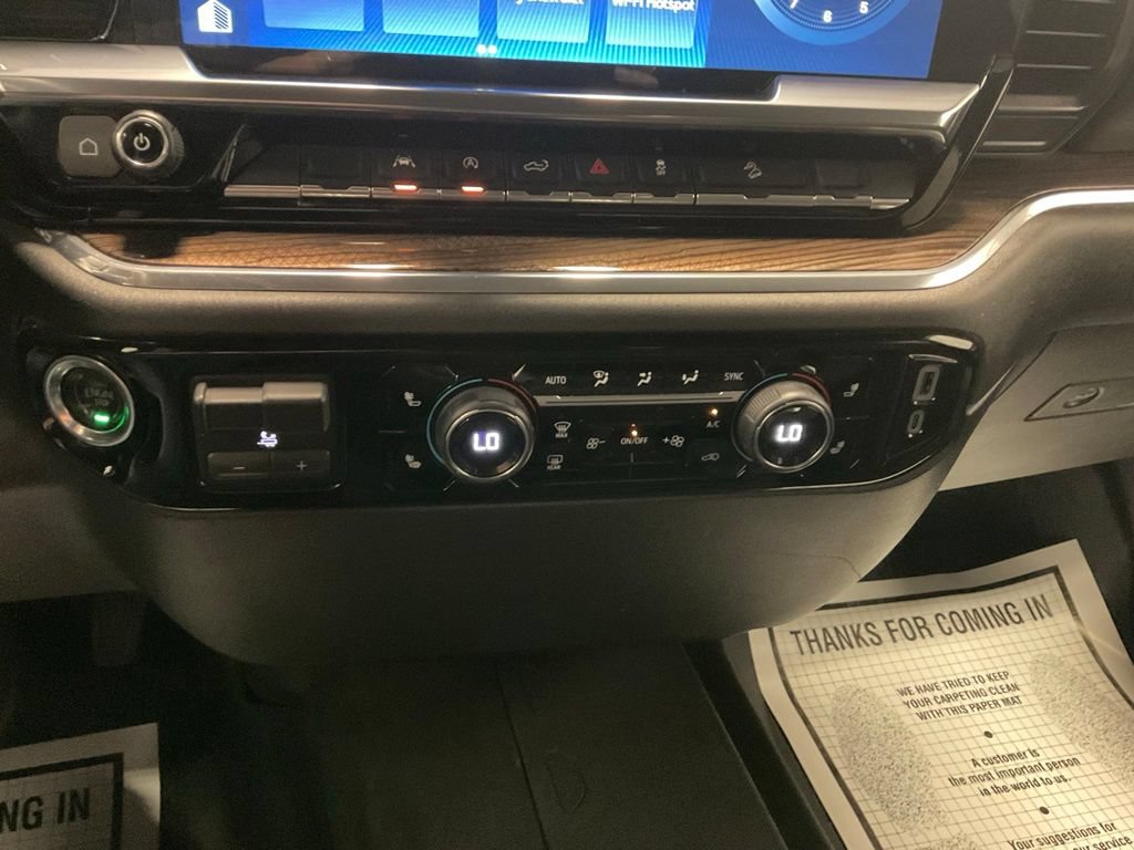 Used 2023 Chevrolet Silverado 1500 LT AWD/4WD image 16