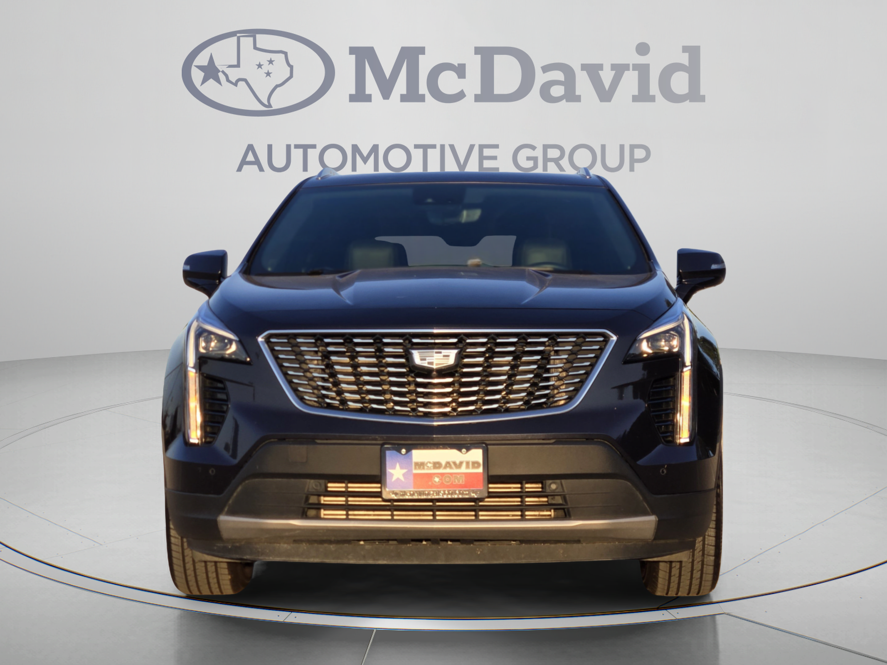 Used 2022 Cadillac XT4 Premium Luxury w/ Enhanced Visibility Package FWD image 8