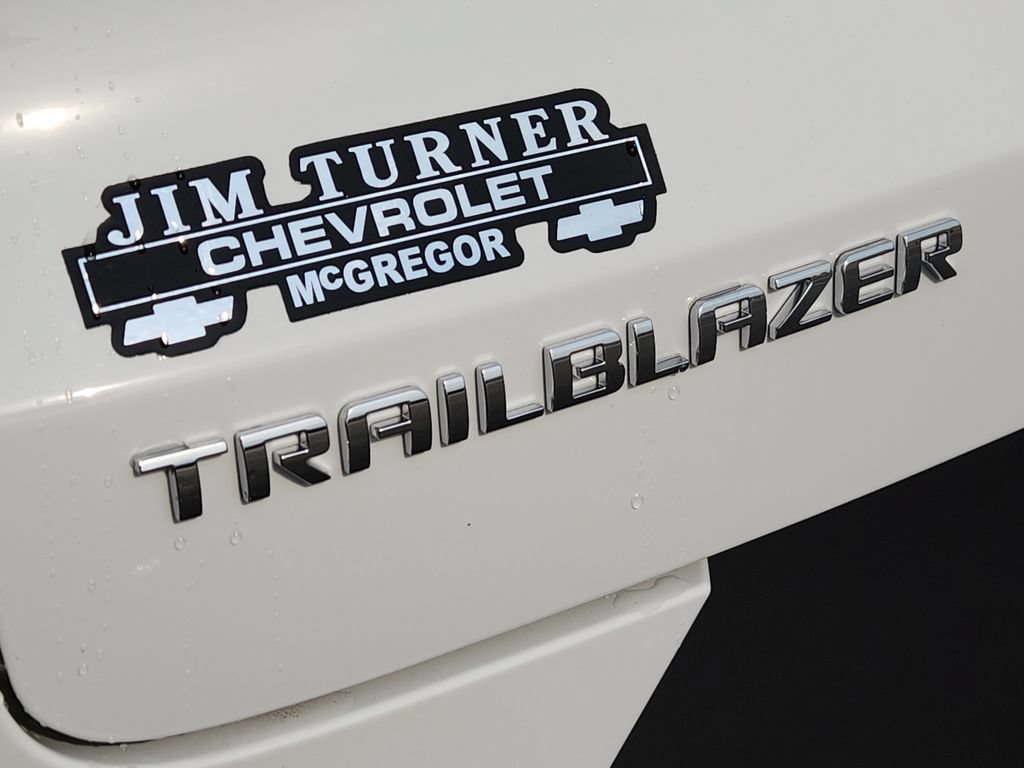New 2026 Chevrolet TrailBlazer LT FWD image 9