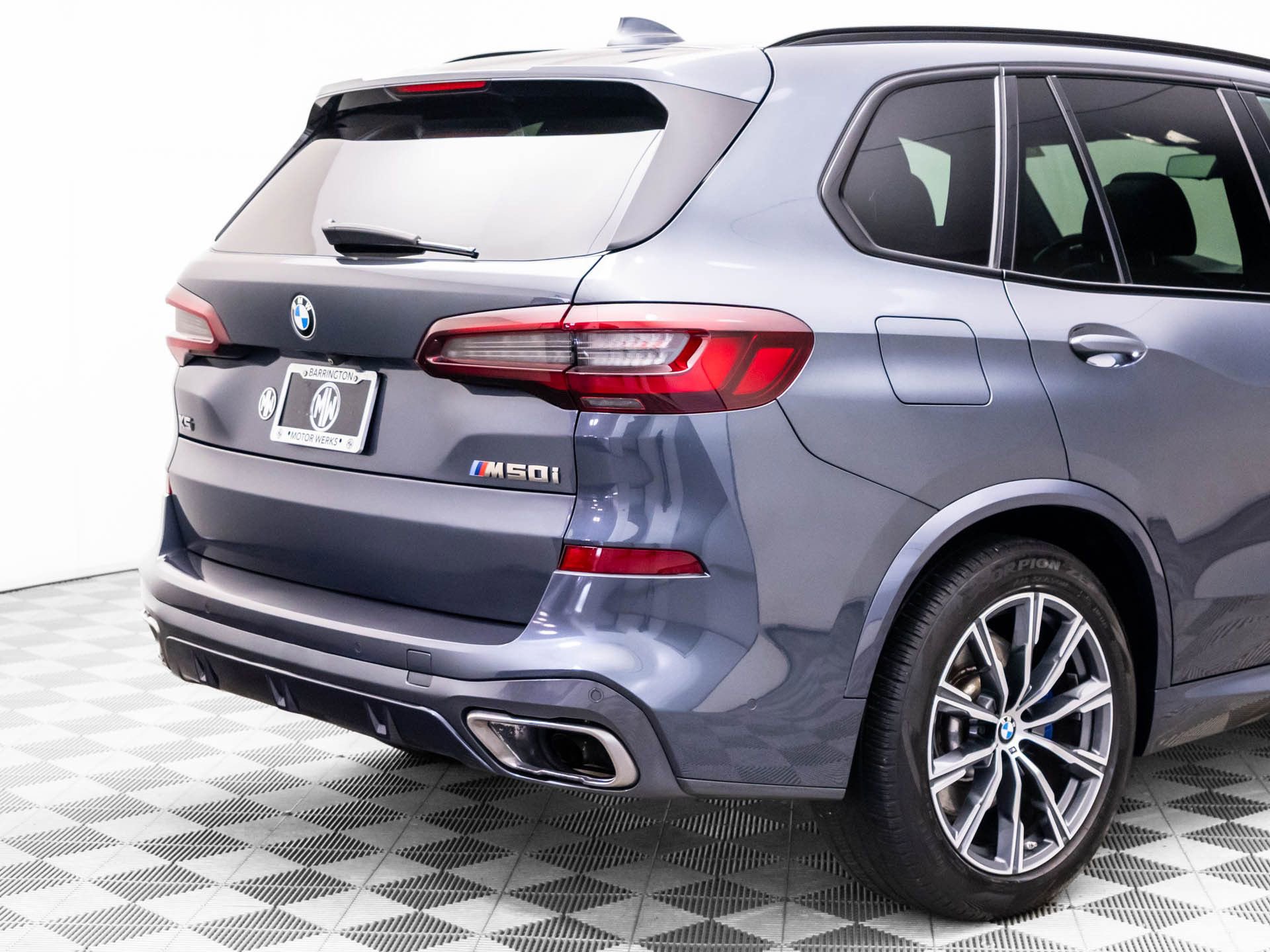 Used 2022 BMW X5 M50i w/ Premium Package AWD/4WD image 37