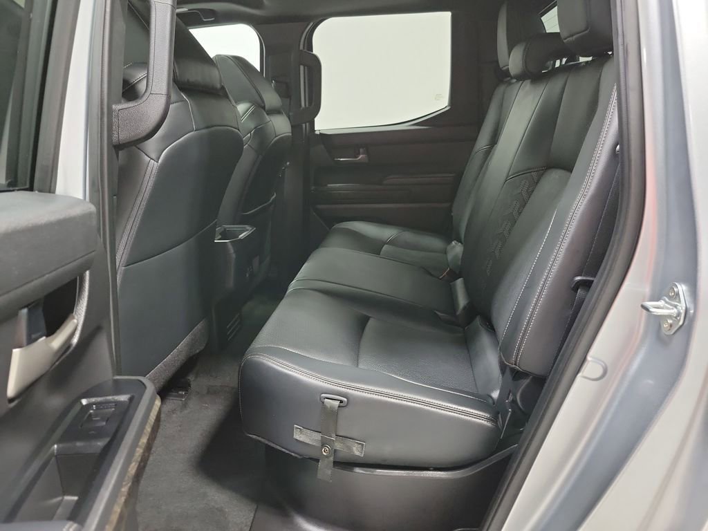 Used 2025 Toyota Tacoma Limited image 32