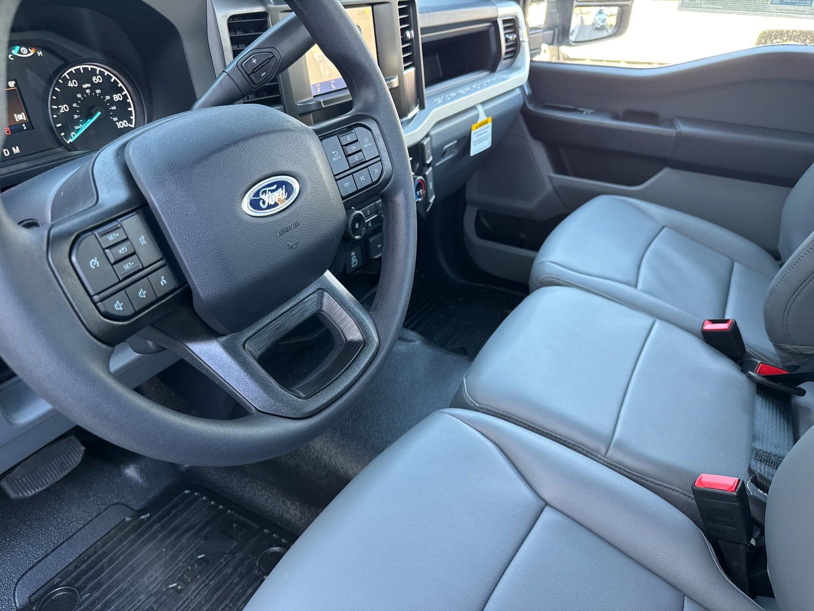 New 2026 Ford F350 XL w/ XL Off-Road Package image 9