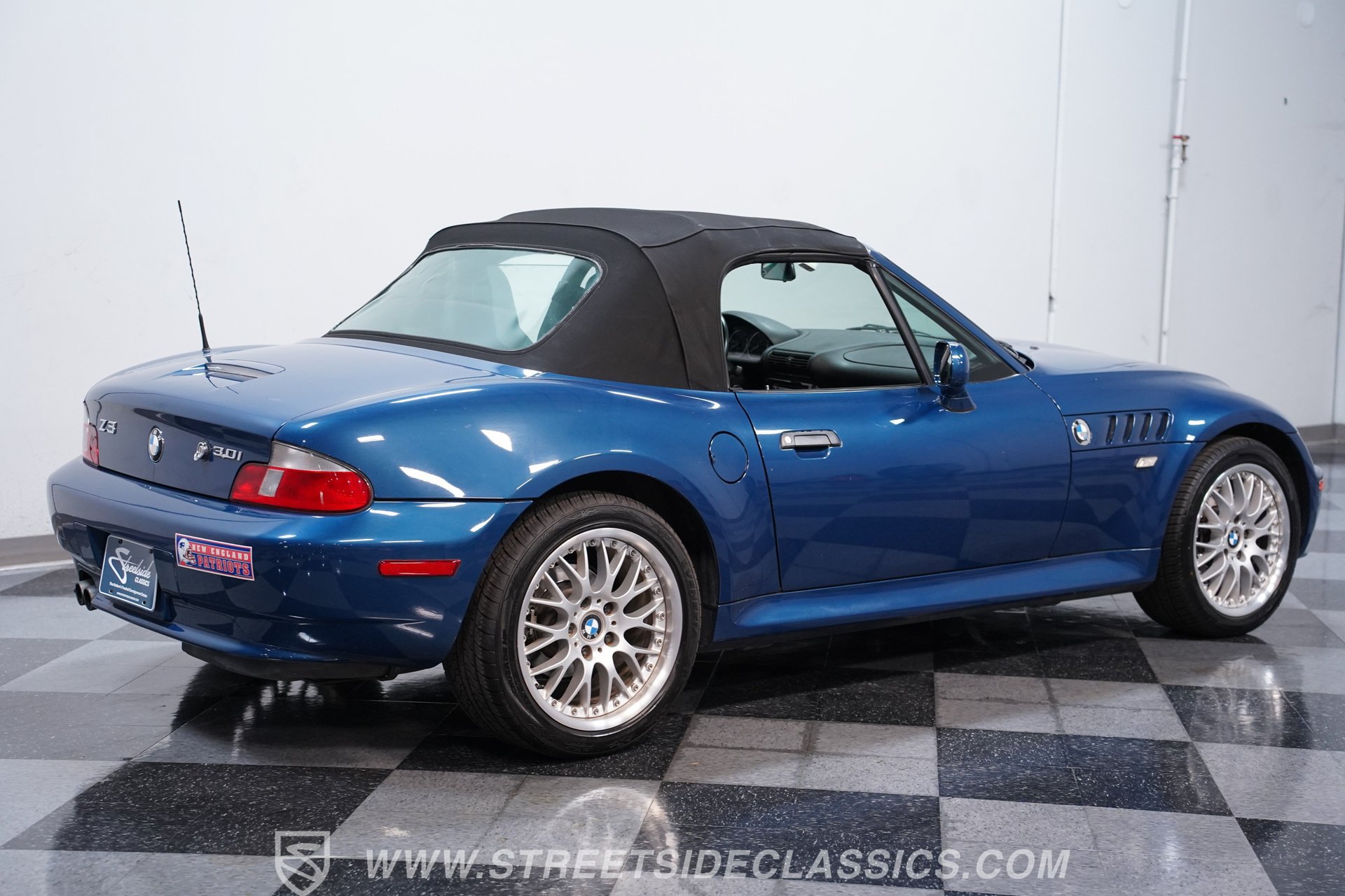 Used 2001 BMW Z3 3.0i RWD image 11