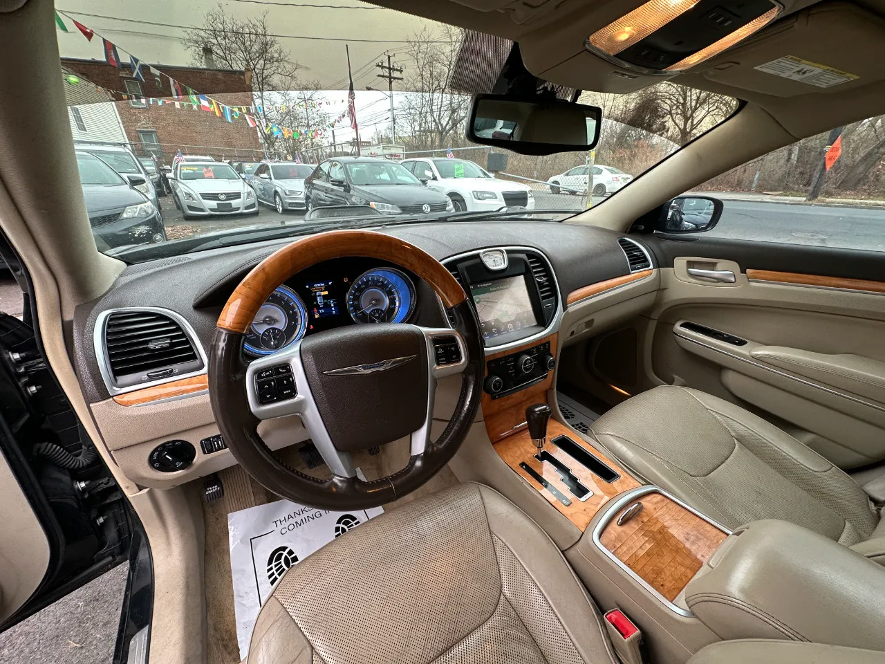 Used 2014 Chrysler 300 C RWD image 32