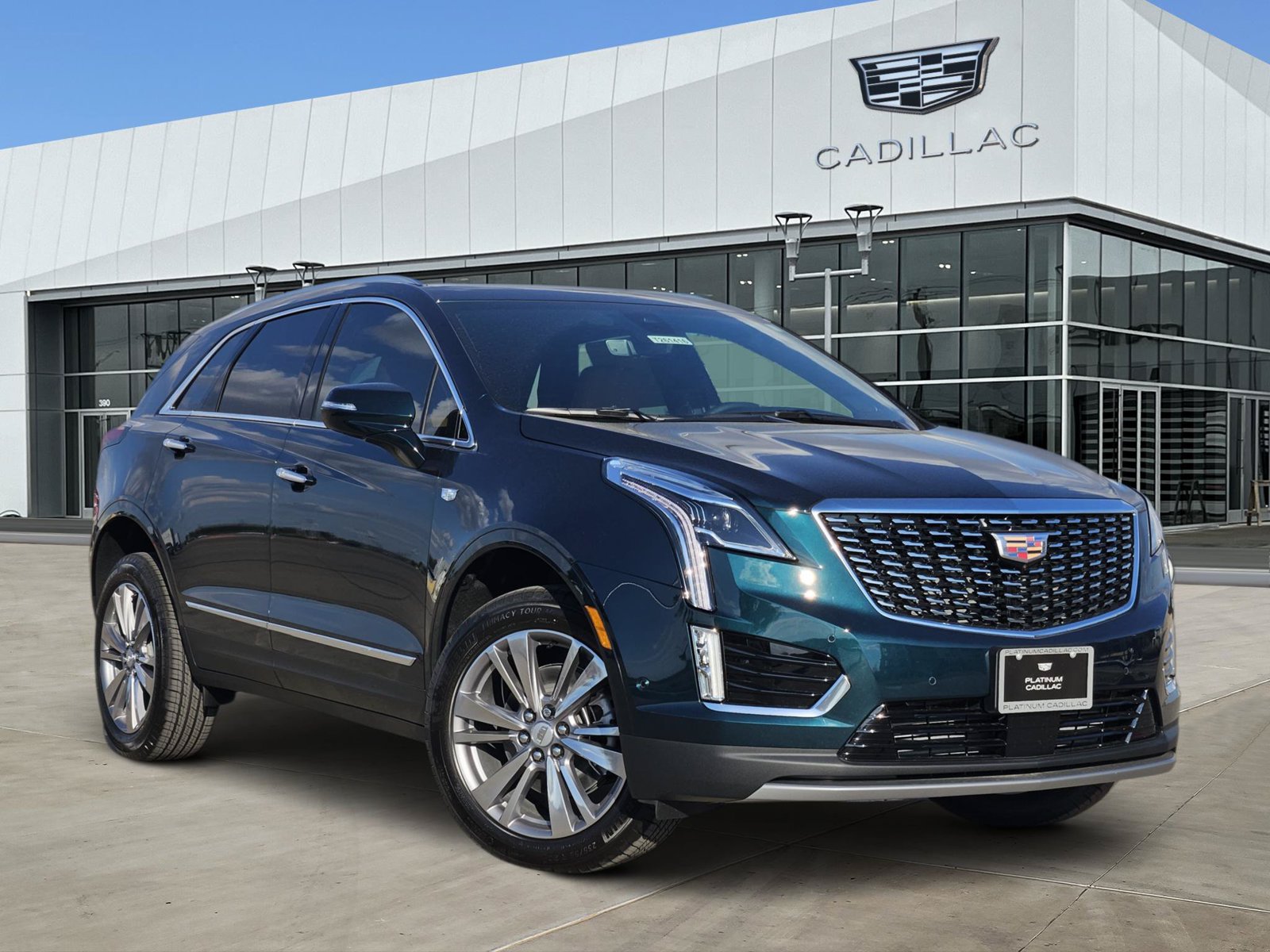 New 2026 Cadillac XT5 Premium Luxury w/ Driver Assist Package FWD 360° Tour