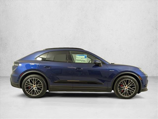 New 2026 Porsche Macan 4S Electric image 7