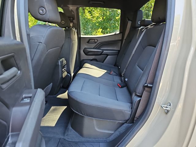 Used 2023 Chevrolet Colorado Trail Boss AWD/4WD image 20