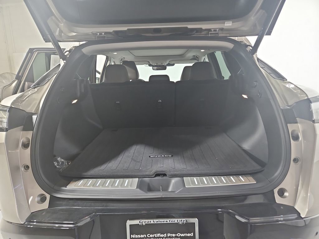 Certified 2025 Nissan Murano Platinum w/ Cargo Package image 24