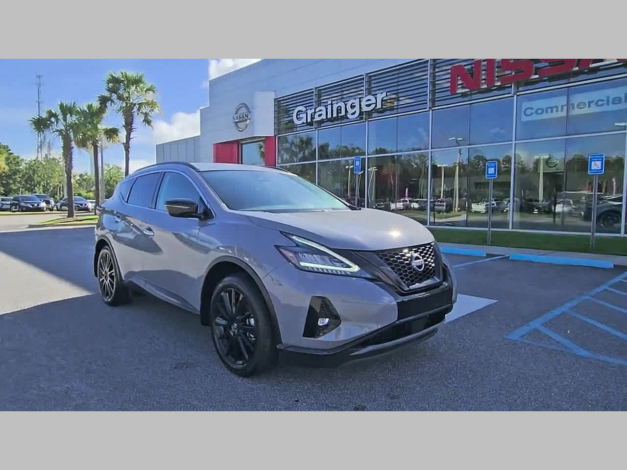 Used 2023 Nissan Murano SV w/ SV Midnight Edition Package FWD image 17
