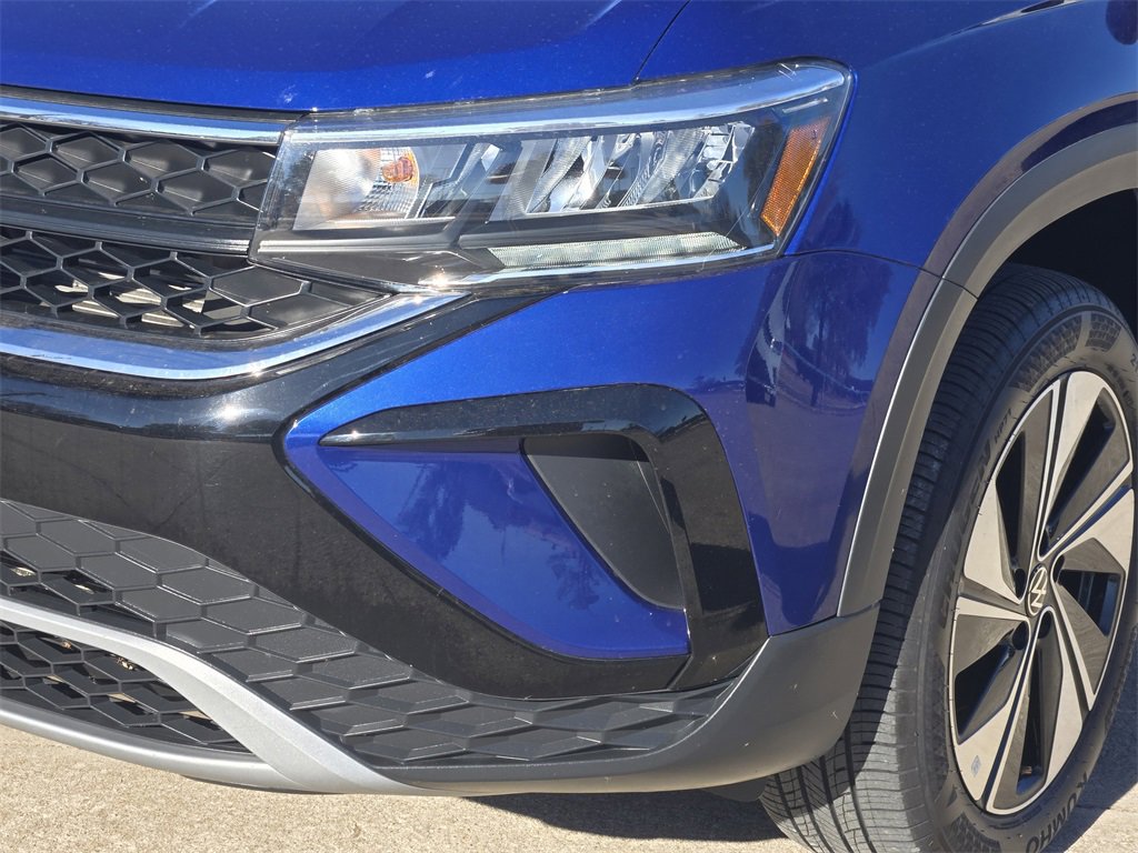 Used 2024 Volkswagen Taos SE image 10