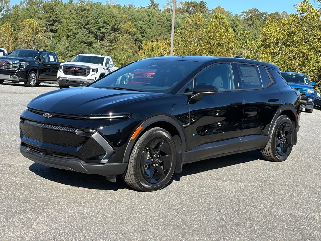 New 2026 Chevrolet Equinox EV LT w/ Midnight Package image 2