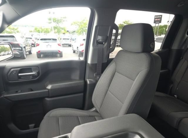 New 2026 Chevrolet Silverado 1500 Custom w/ Turbomax Blackout Package AWD/4WD image 27