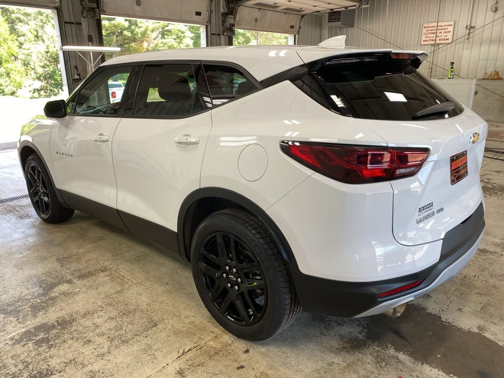 Certified 2023 Chevrolet Blazer LT w/ Driver Confidence Package AWD/4WD image 11