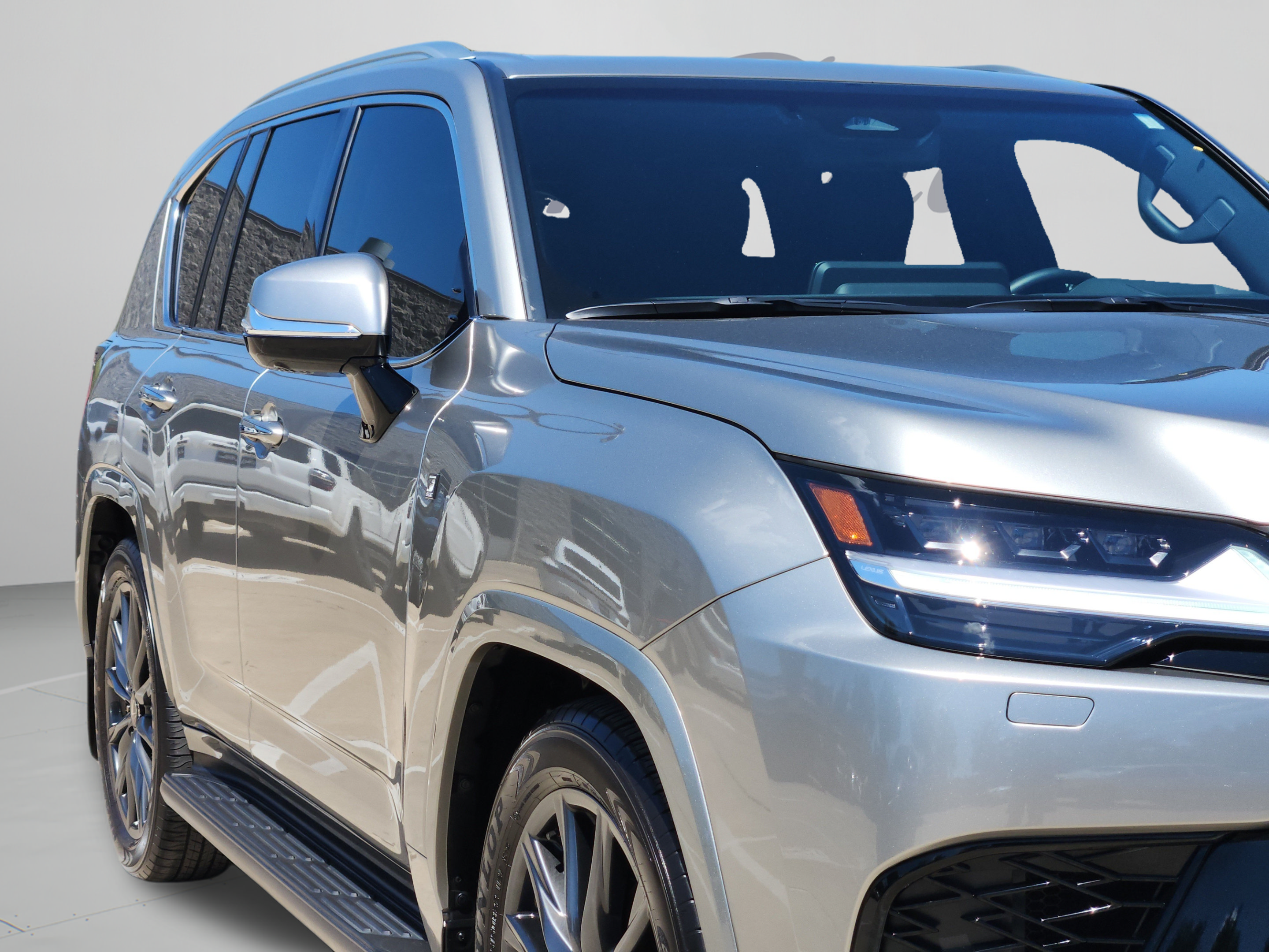 Used 2026 Lexus LX 600 F Sport w/ Accessory Package (Z1) AWD/4WD image 35