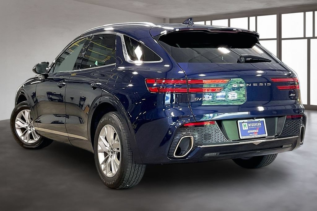 Used 2022 Genesis GV70 2.5T AWD/4WD image 4