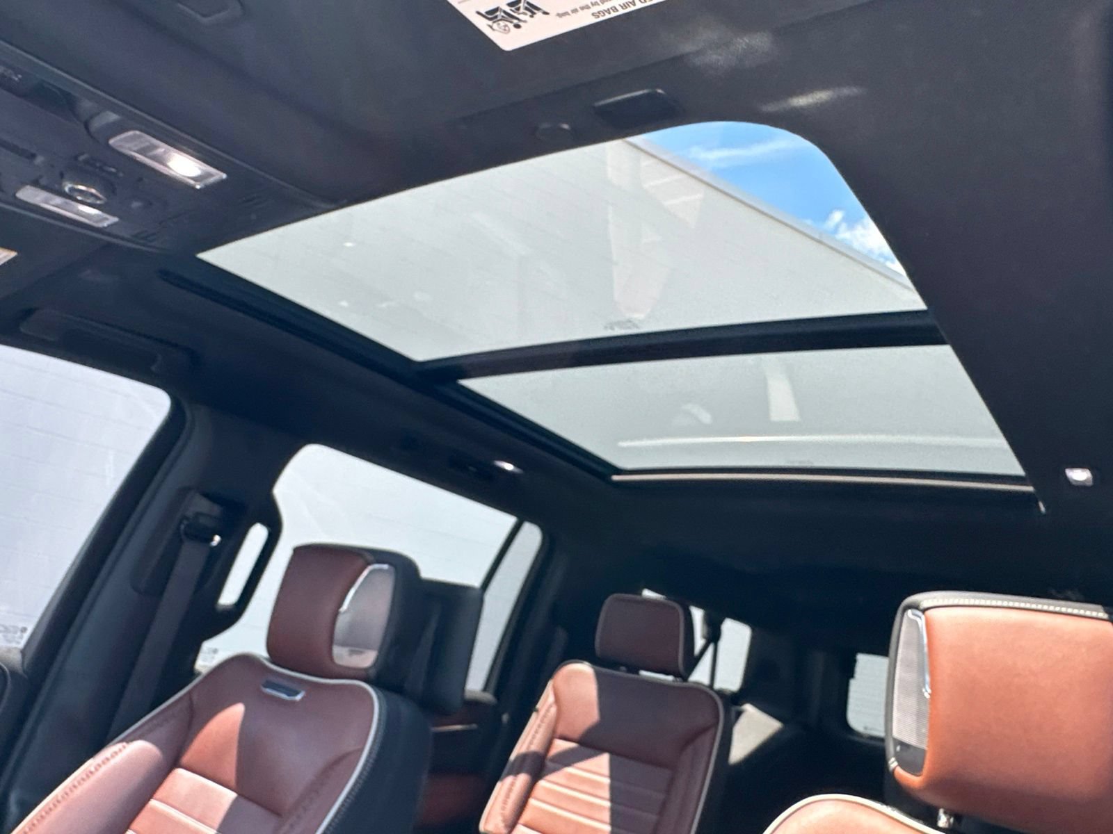 Used 2024 GMC Yukon XL Denali Ultimate AWD/4WD image 42