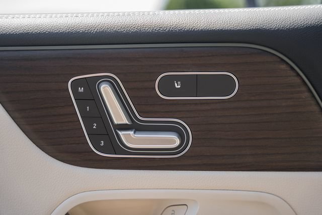 New 2026 Mercedes-Benz GLB 250 4MATIC image 41