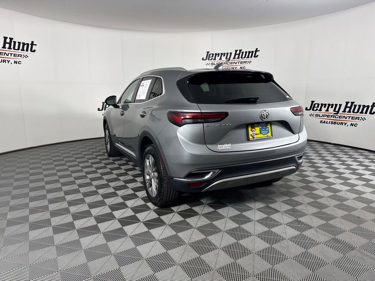 Used 2023 Buick Envision Preferred FWD image 9