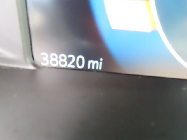 Used 2020 Chevrolet Bolt LT image 21