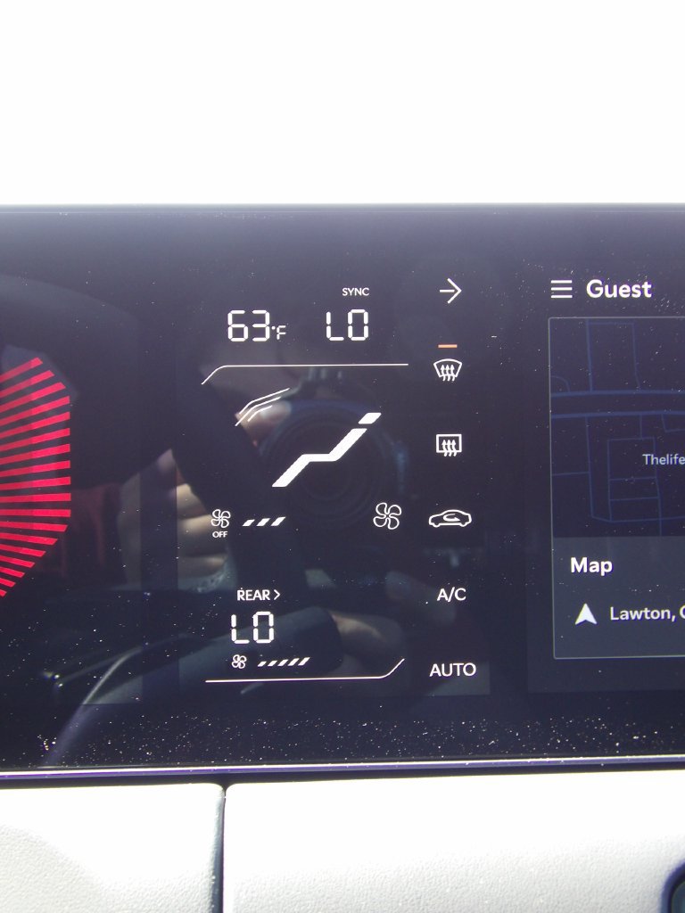 New 2027 Kia Telluride LX w/ Towing Package FWD image 17