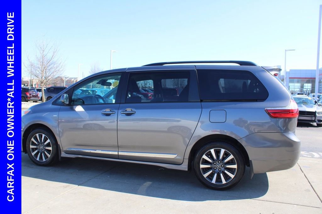 Used 2018 Toyota Sienna LE image 4