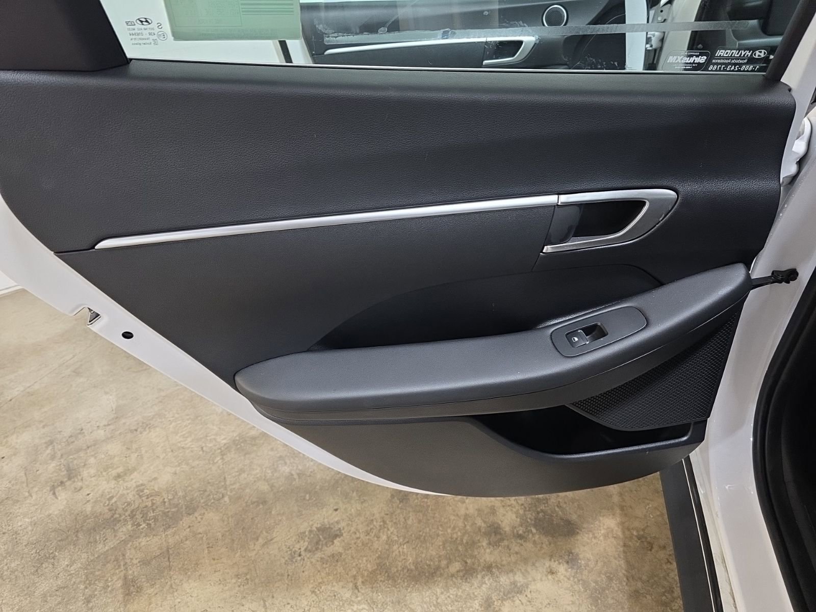 Used 2025 Hyundai Sonata SE image 29