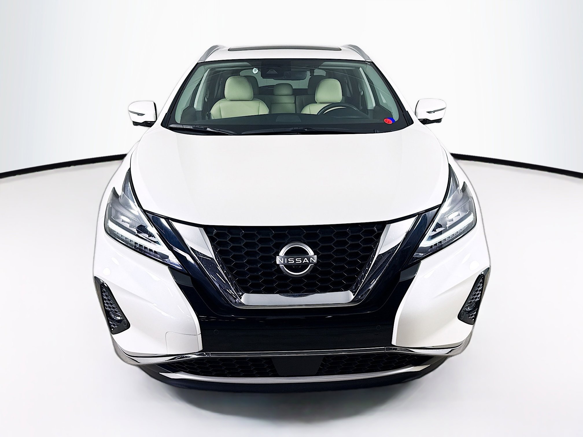 Used 2024 Nissan Murano Platinum w/ Cargo Package image 3