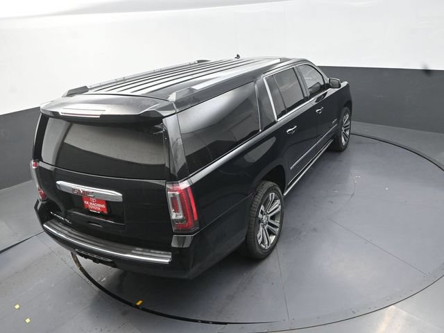 Used 2019 GMC Yukon XL Denali w/ Denali Ultimate Package AWD/4WD image 30
