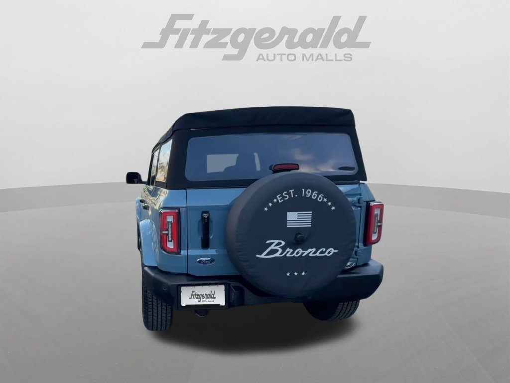 Used 2022 Ford Bronco Outer Banks AWD/4WD image 6