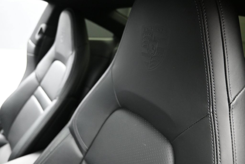 Certified 2020 Porsche 911 Carrera 4S AWD/4WD image 21