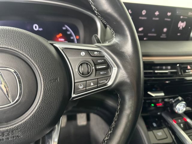 Used 2022 Acura MDX SH-AWD w/ Technology Package image 16