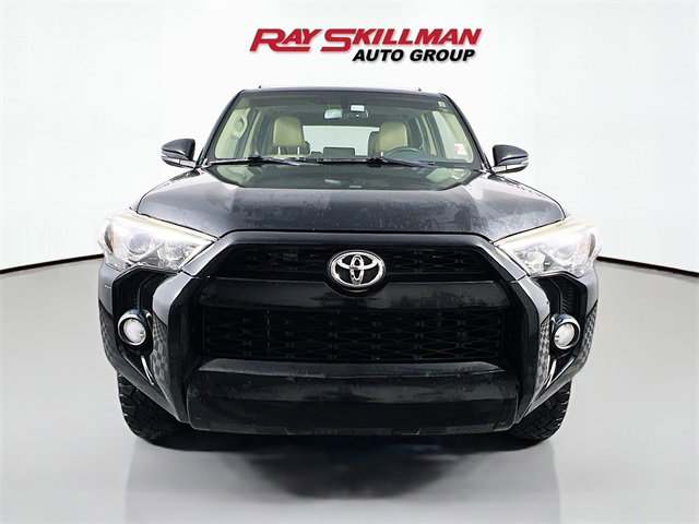 Used 2017 Toyota 4Runner SR5 image 2