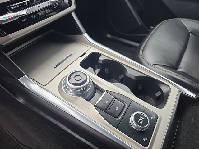Used 2023 Ford Explorer XLT w/ Equipment Group 202A image 29
