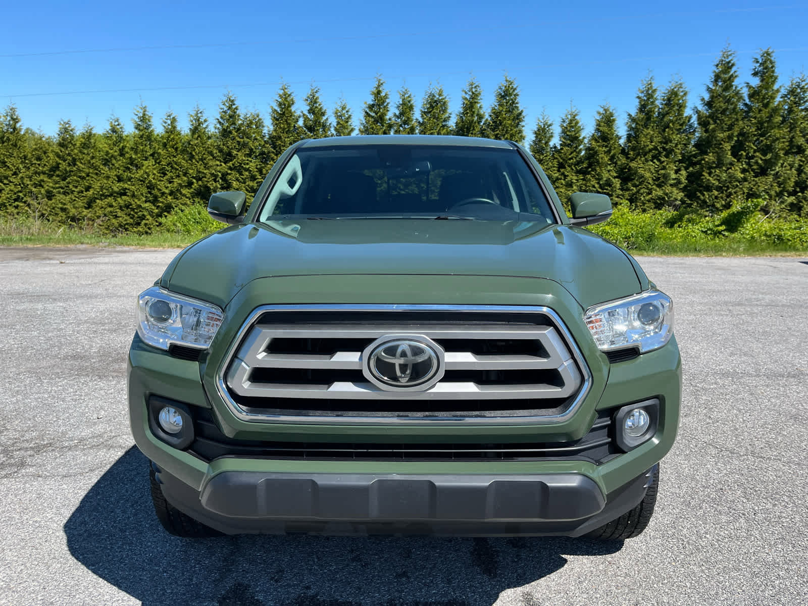 Used 2021 Toyota Tacoma SR5 w/ Trail Edition AWD/4WD image 8