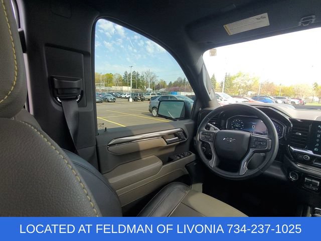 Used 2023 Chevrolet Silverado 1500 ZR2 w/ Technology Package AWD/4WD image 12