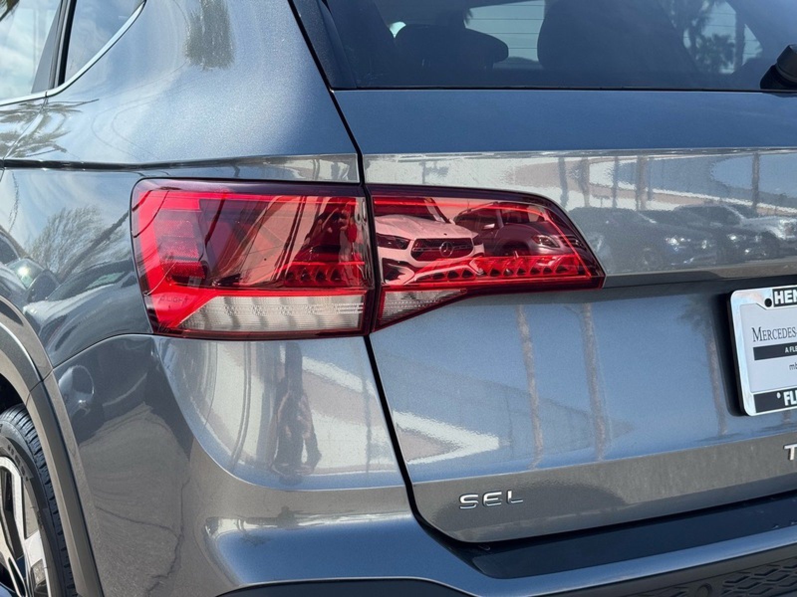 Used 2022 Volkswagen Taos SEL w/ Panoramic Sunroof Package image 21